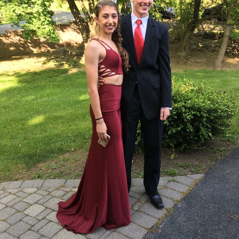 La femme Prom dress